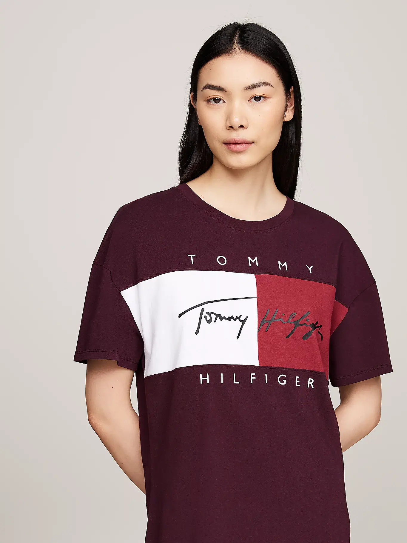 TOMMY HILFIGER  nočná košeľa UWOUW05631 farba bordova